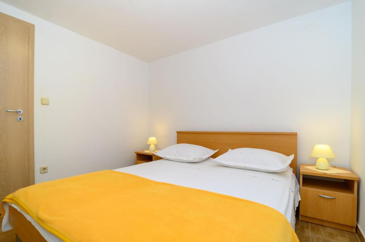 Apartments Vice Trogir Exterior photo